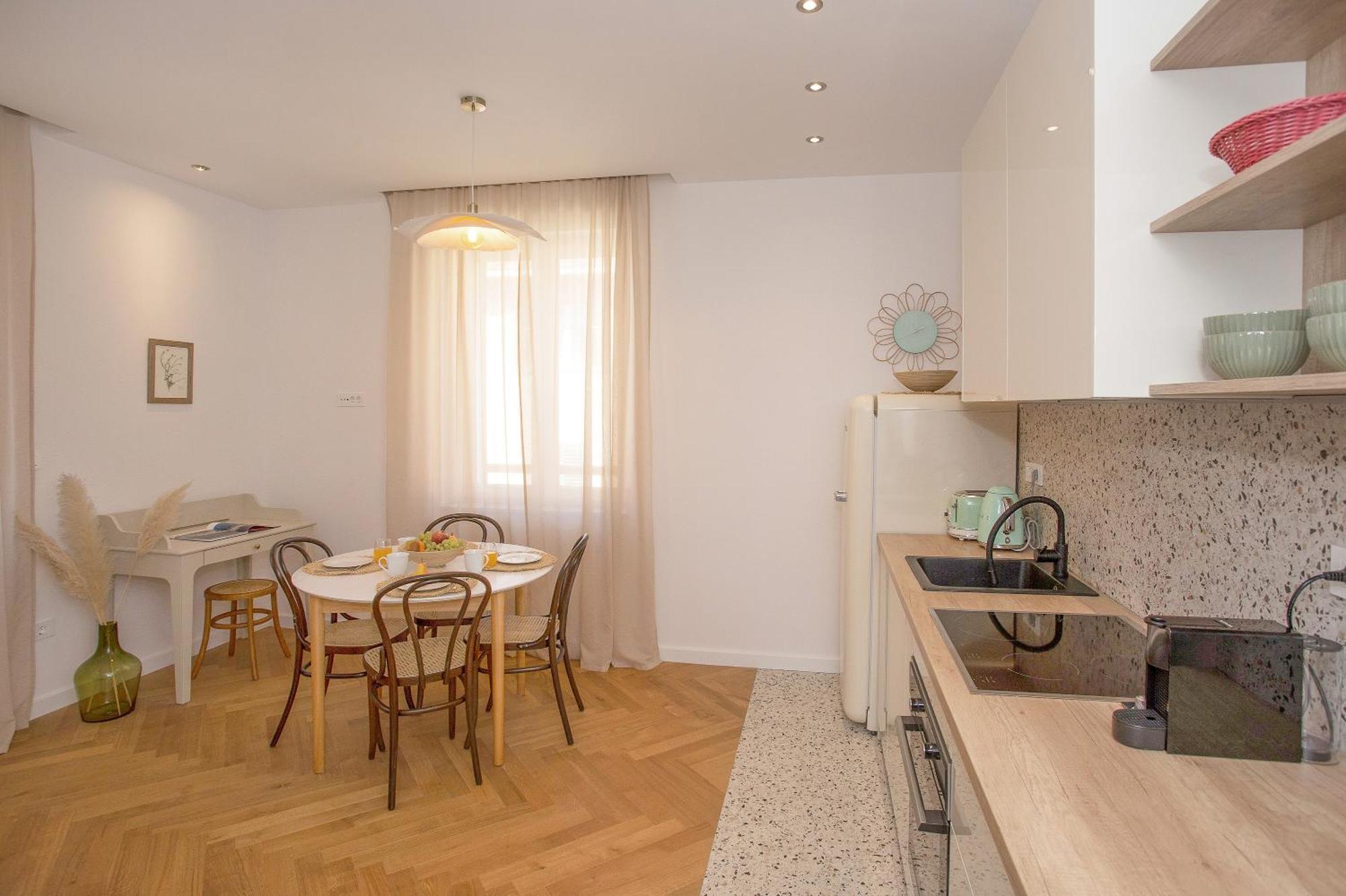Apartman New Orange Boutique L Split