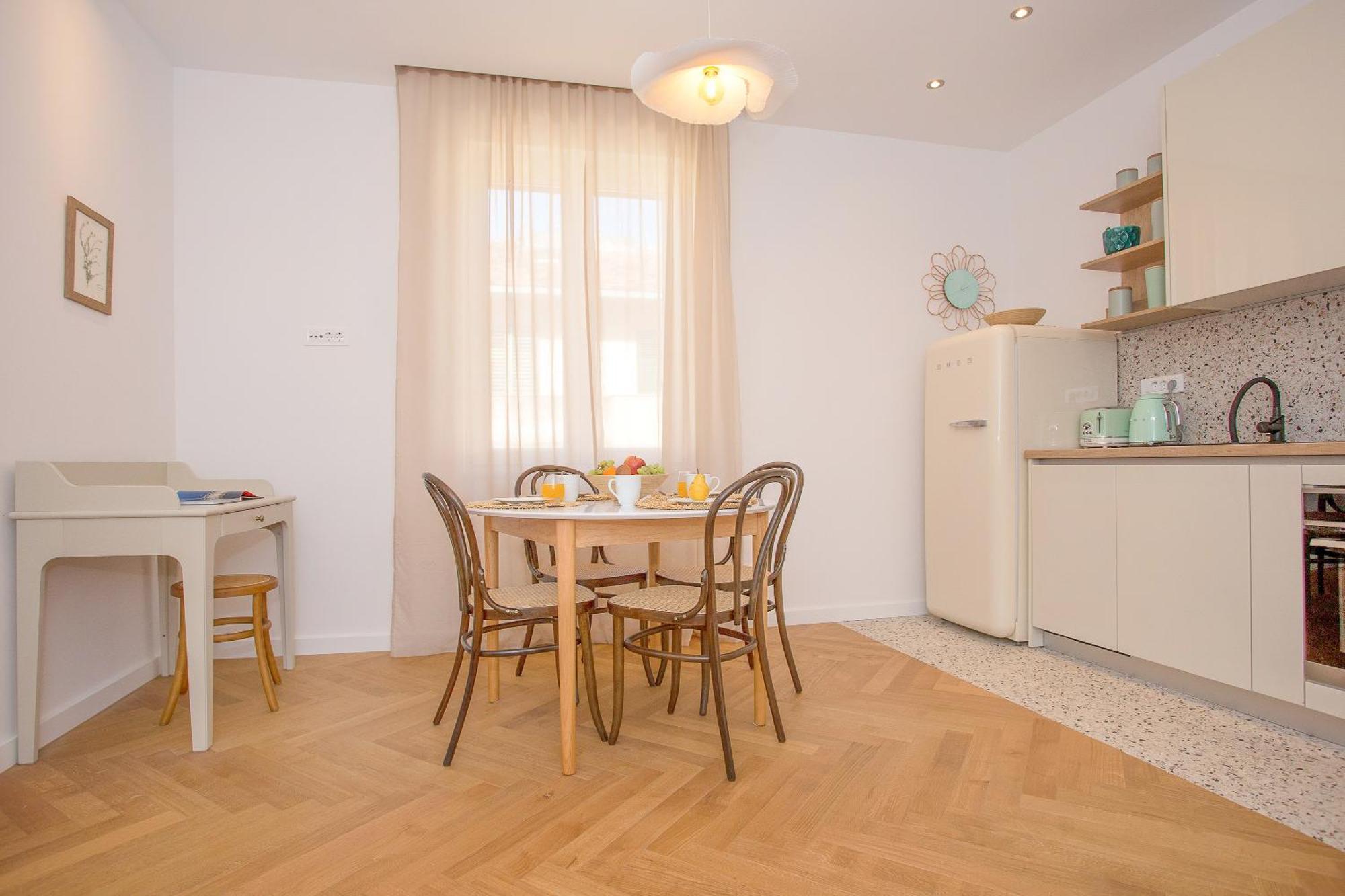 Apartman New Orange Boutique L Split